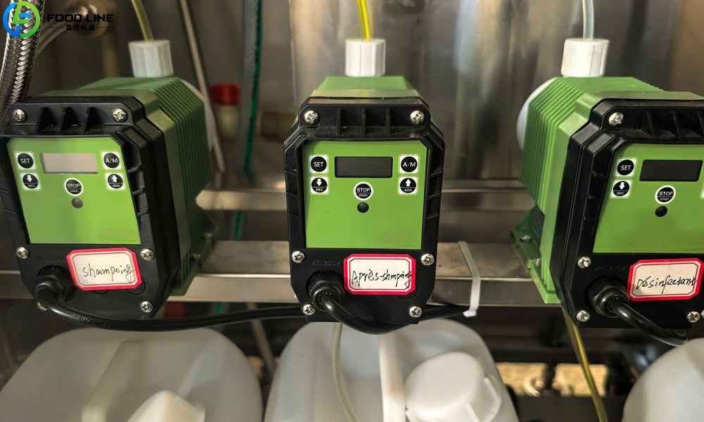 pet washing machine container