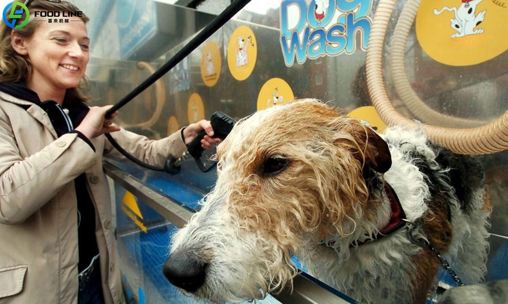 smart dog cleaning device